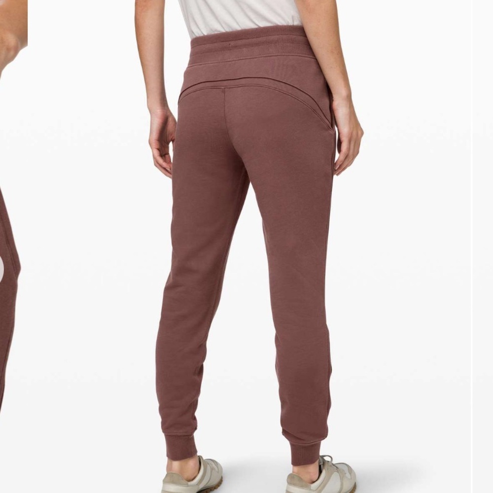 Lululemon Warm Down Jogger II
Antique Bark size 6 - Picture 2 of 10